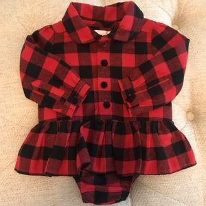 EUC.  6-9m Mud Pie, Skirted Crawler/Romper.